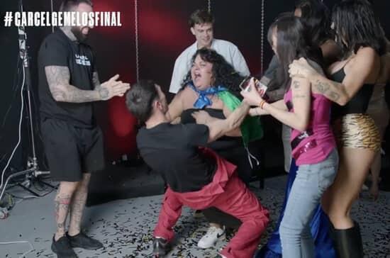 falete gana el premio de la cárcel de los gemelos